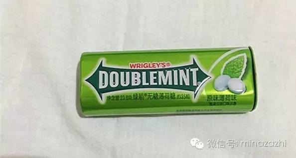 潮流博主包里有什么,我的时尚包里有什么