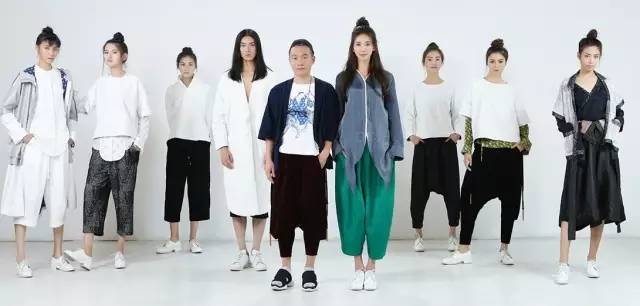 璺熺潃濂崇璺宠垶,鏋楀織鐜叉皯鍥介