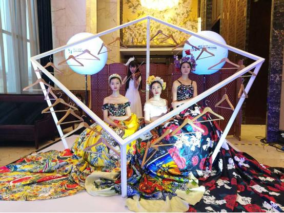 香江红星家具建材博览中心,红星首届家具建材博览会