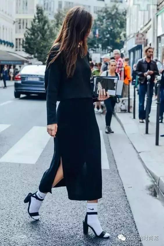 时尚从来不局限于年轻人,时尚是一种态度与年轻无关