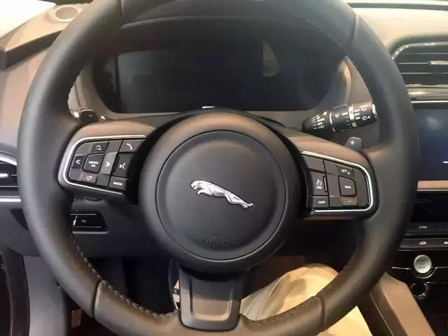 捷豹f-pace和保时捷macan空间,捷豹f-pace和保时捷macan