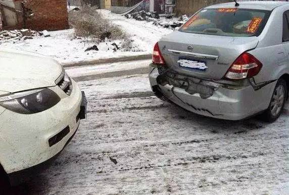 五菱vs比亚迪,公路坦克与比亚迪唐