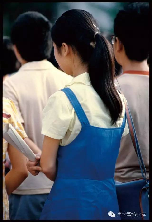 那个年代没有YSL，我们也很时髦