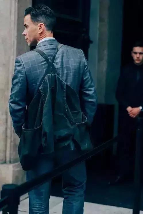 男装痞帅街拍西装杀,街拍成熟男装搭配图