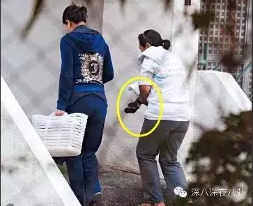 坐拥百亿身家,路边买20元童装,这对豪门夫妇最让人心旷神怡