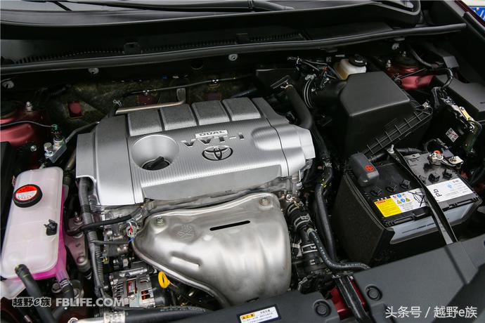 rav42.0四驱尊贵版试驾,2016rav4风尚评测