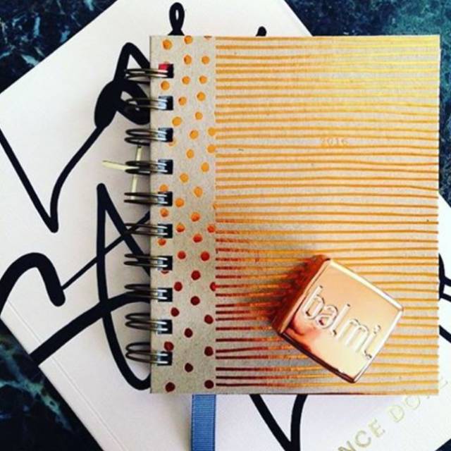 唇膏不掉色不沾杯推荐,唇膏不变色好物推荐