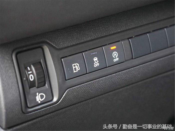 东风标致3081.6自动豪华版,标致3082018款自豪版生产过程