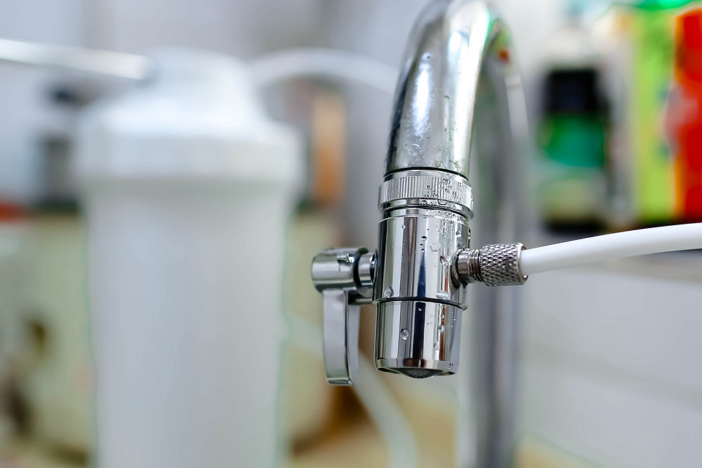 无电反渗透净水机测评,弱碱性净水机和普通净水机