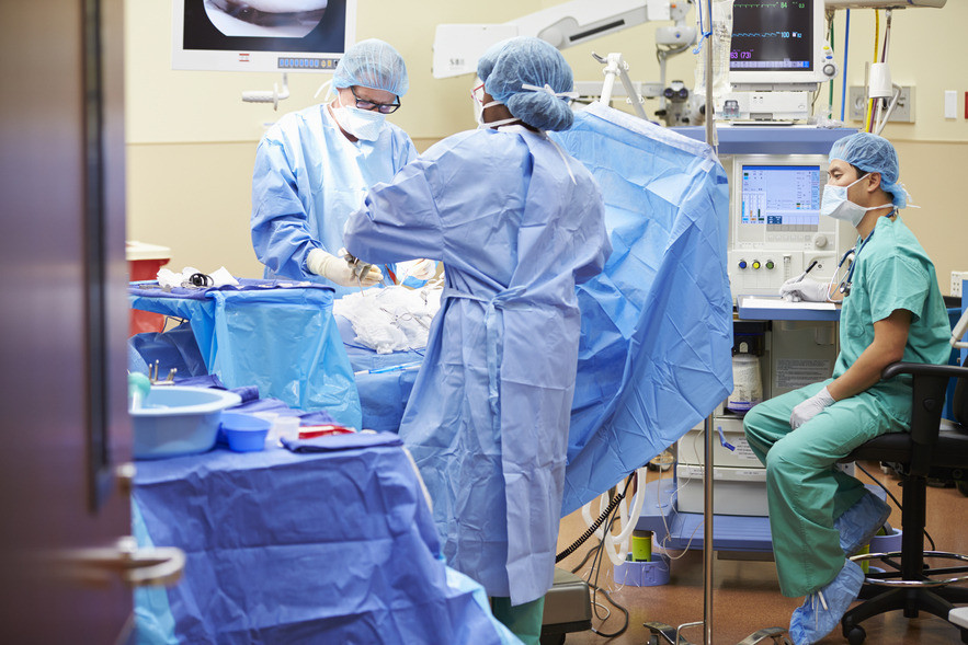 病人手术室里放屁引起火灾是真是假？谈谈产房里天大的“屁事”