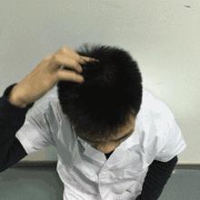 白发显老!坚持这样按摩和洗头几个月后年轻十岁