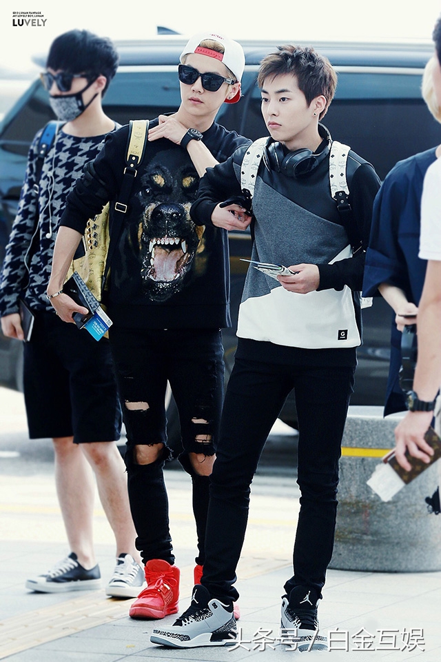 鹿晗穿破洞裤,鹿晗穿秋裤完整版