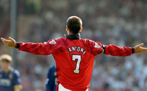 名人堂坎通纳全集,曼联传奇坎通纳入选英超名人堂