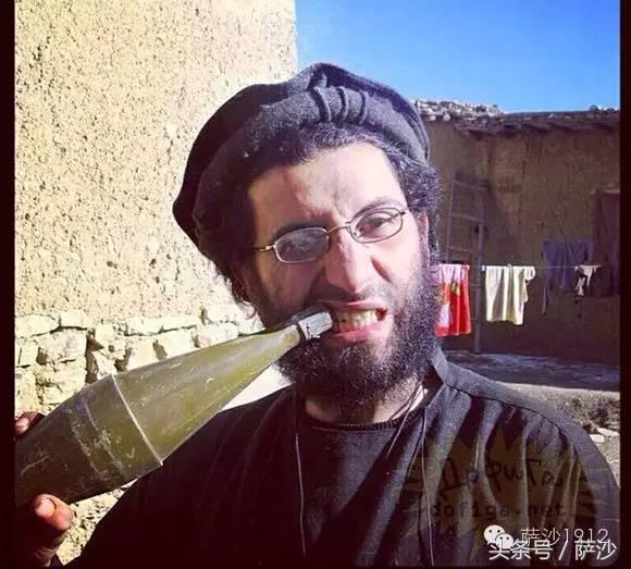 珠海航展轮式装备的独特绝技 (珠海航展轻武器8.6毫米)