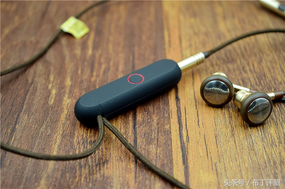 如何将有线耳机变成无线蓝牙耳机,头戴式耳机秒变蓝牙耳机