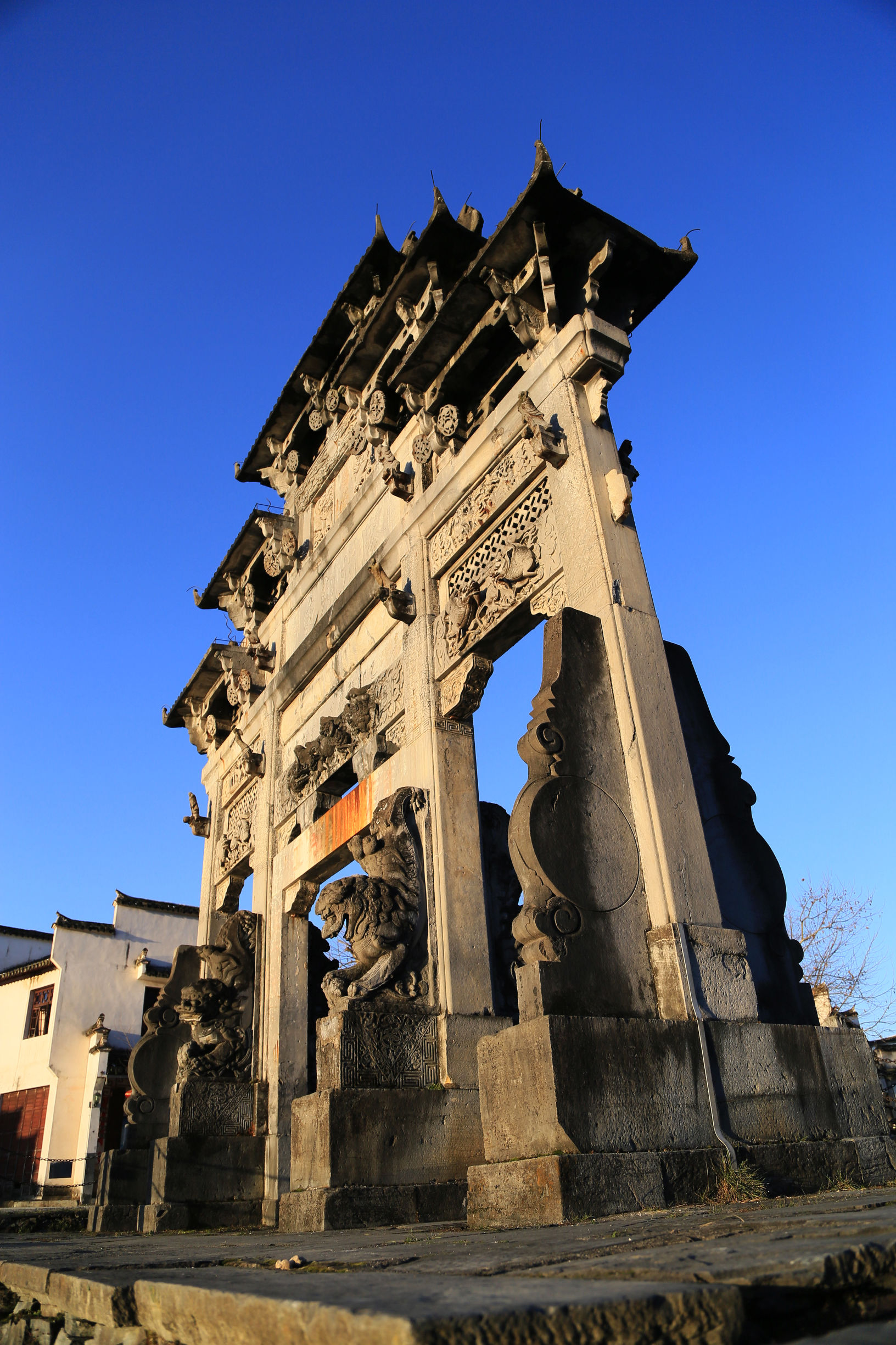 安徽风情小镇的徽州西递,梦回徽州下一句