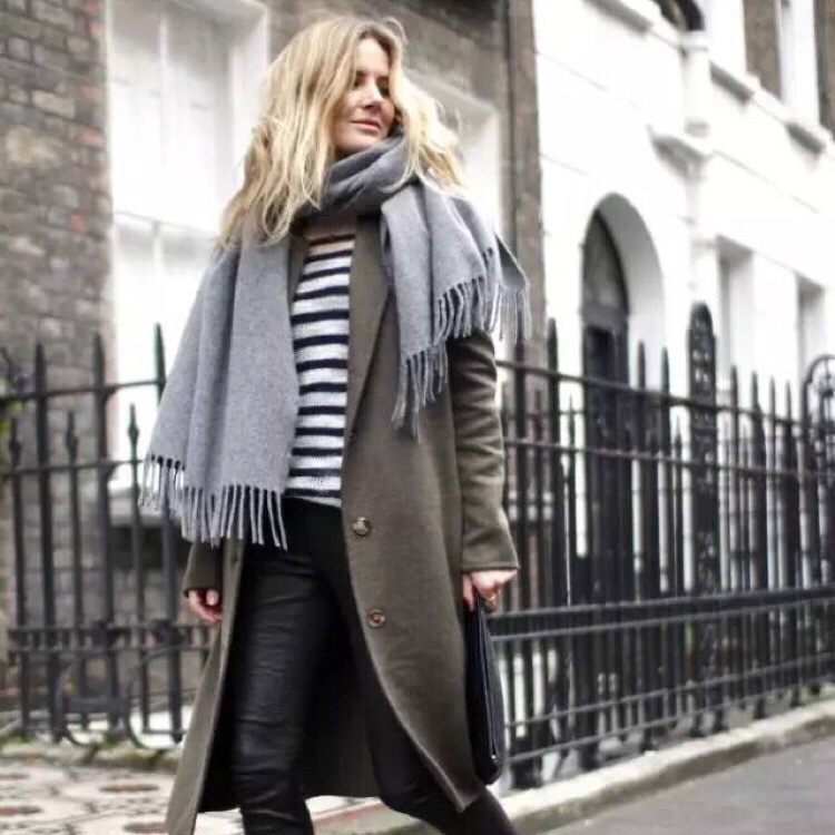 什么样的衣服穿起来舒服,什么样的衣服穿长时间不变形