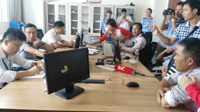 万宁一岁多女孩服药后身亡,医院饮酒后用药死亡新闻