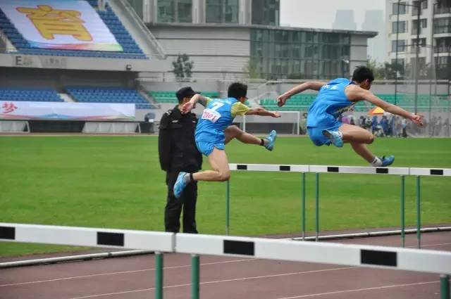 上演不一样的速度与激情,上演了现实版的速度与激情