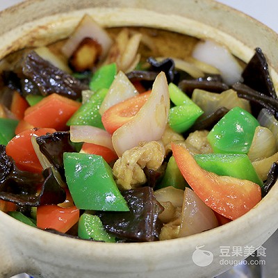 大嘴猴的做法视频教程,9元砂锅大嘴猴的做法