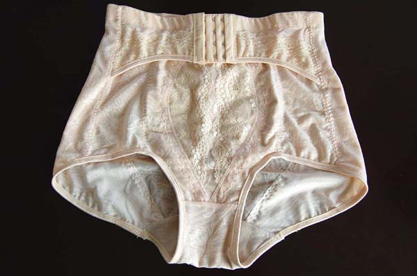 裤子上会携带细菌吗,内裤会让人得炎症吗