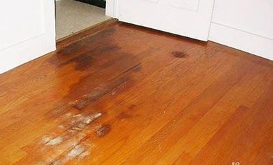 冰箱放在地板上怎么防潮,冰箱放在墙里怎么处理