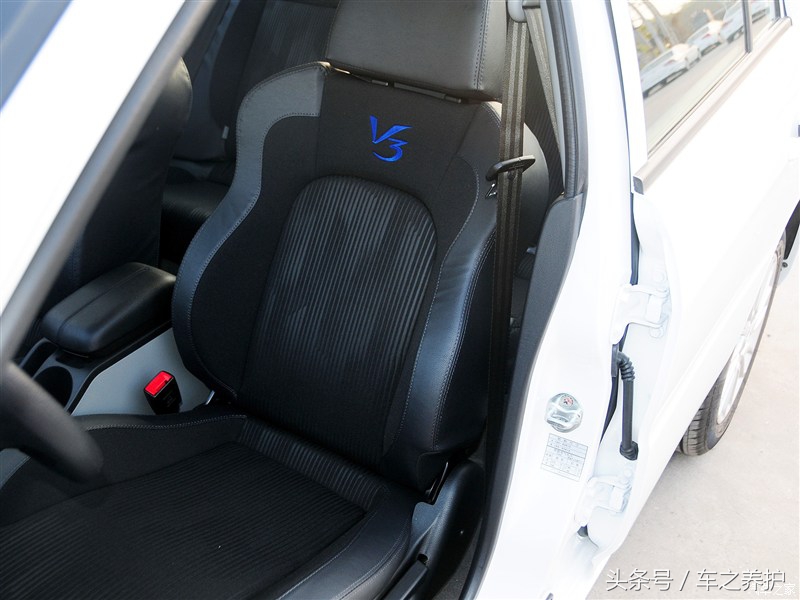 动力足油耗低性能好的逆天车,4米2150马力油耗多少