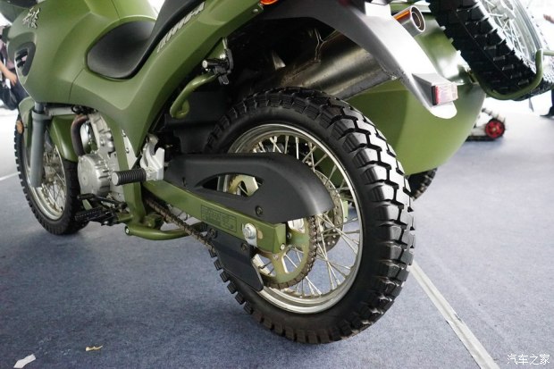 宋楠：评解放军嘉陵600*用军**摩托及技战术