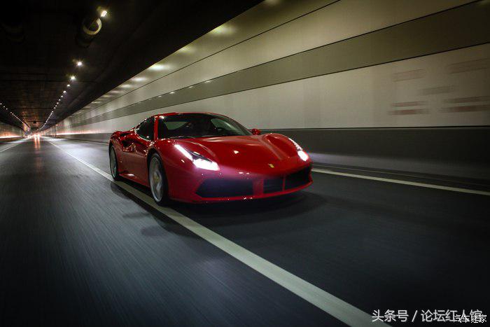 法拉利488评测重装上阵,法拉利488拆车视频