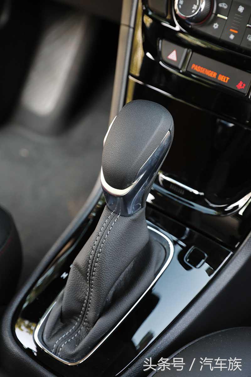 花儿与少年,花儿般的少女