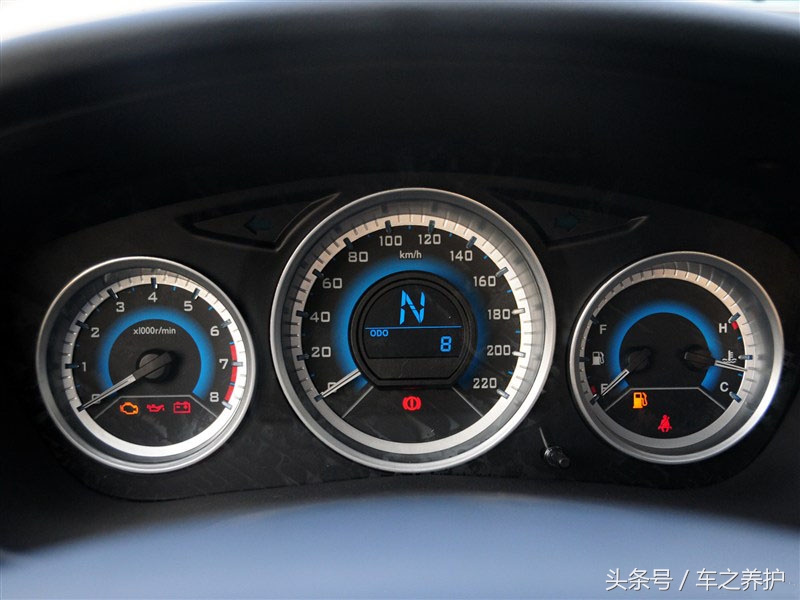 动力足油耗低性能好的逆天车,4米2150马力油耗多少