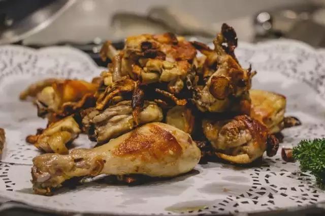 泉州泡温泉看电影自助餐厅一体,泉州水疗自助餐