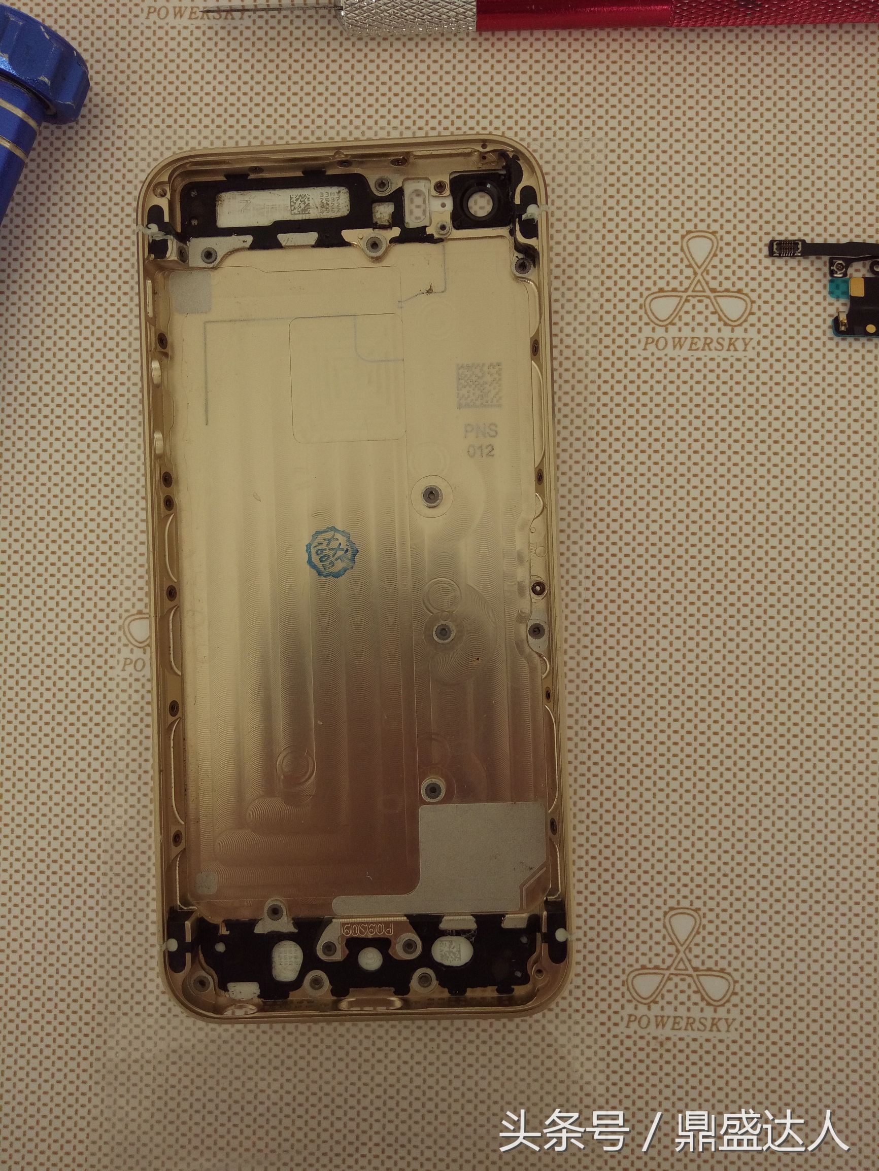 苹果5s拆机换扬声器,5s拆机换壳教程