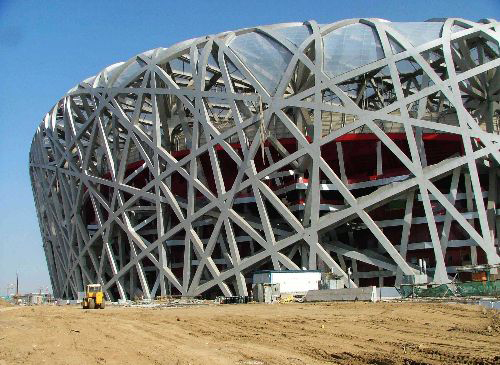 盗墓利器洛阳铲比国外引进的荷兰钻还好使，却有这么一个死穴