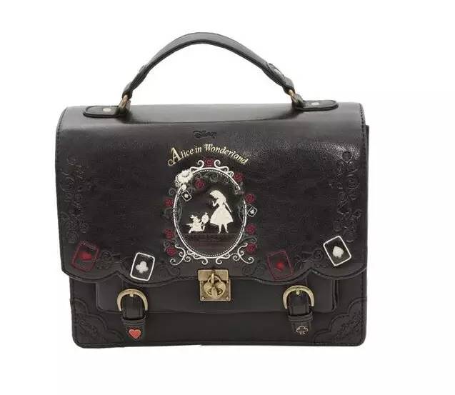 这些大容量包包简单又好看,这些包包不贵却比大牌还好看