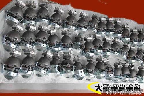 17款q5改透镜,奥迪q5大灯改装led双光透镜大灯