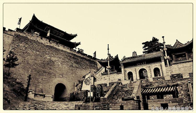 烟雨雁门关完整版,《寒风烟雨雁门关》的描写