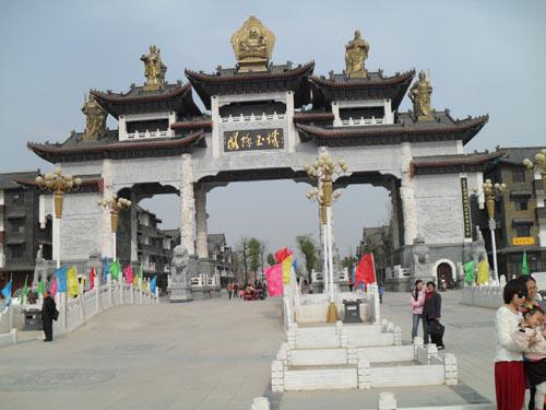 广东玉器批发市场哪个最便宜,河南镇平石佛寺玉器批发市场