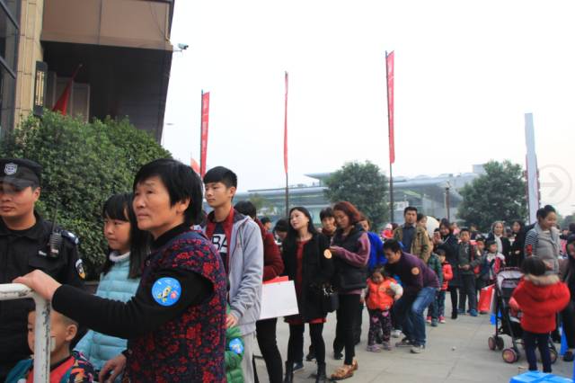 昨天晚上郑州,昨晚郑州