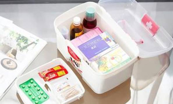 看了这张照片我才知道,老师对学生的爱,是如此细水无声!|特别关注