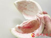 红宝石柚果肉是什么颜色的,果肉是淡粉色的是什么柚