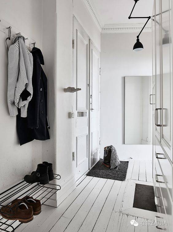 掌握这三点,轻松拯救你家阴暗长过道