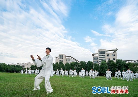 四川体育一本院校有哪些,四川体育职业学院网球训练