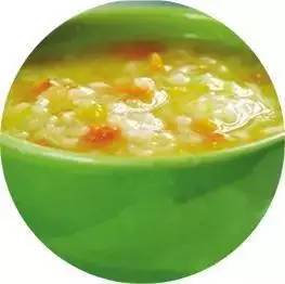 冬季手脚粗糙干裂的原因,冬天手脚裂口用什么药膏