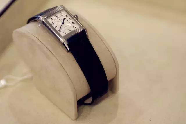 在海上买东西贵吗,在海上可以买什么