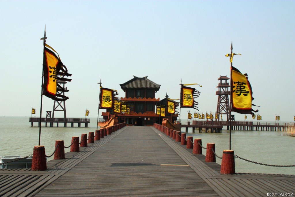 著名的几个影视城,除了横店还有什么出名的拍摄基地