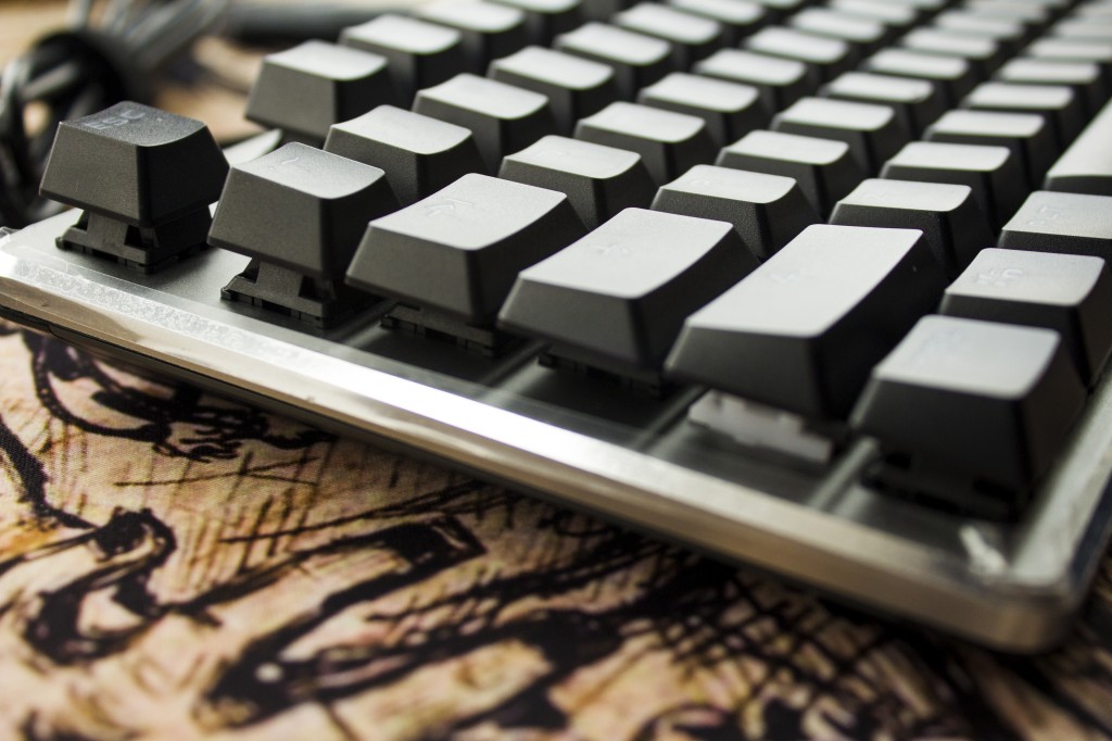 富勒g87键盘好不好,cherrymx1.0和富勒g87s