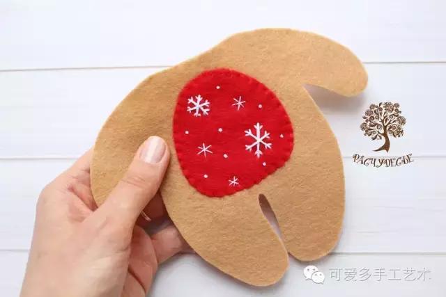 冬天可爱小熊,萌化了的可爱小熊怎么做