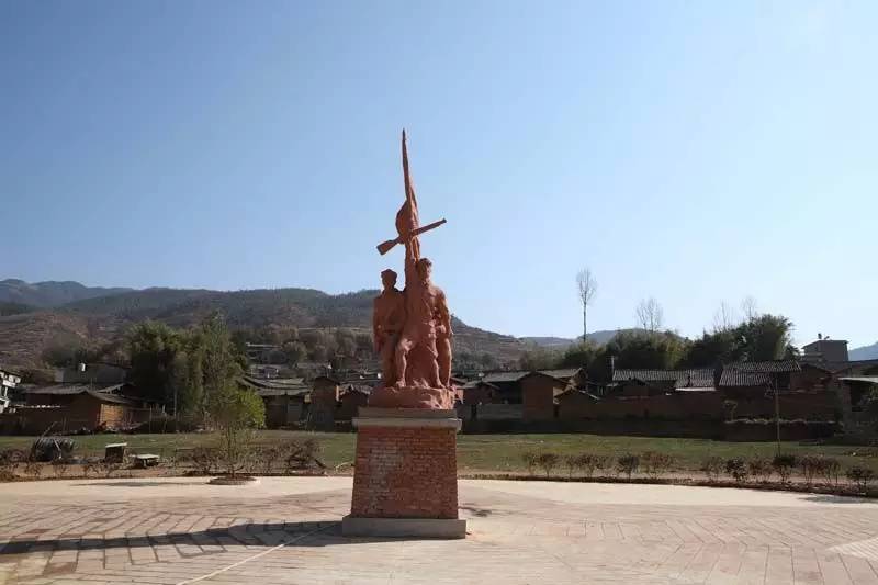 最近昆明哪里风景比较好,昆明周边的绝世美景