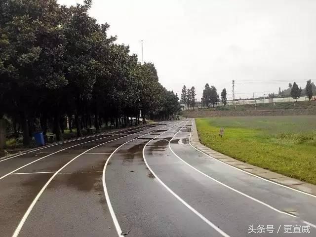 閲嶆父姣嶆牎瀹ｅ▉甯堣寖瀛︽牎,鍐嶈鎴戜滑鐨勯潚鏄ユ姈闊崇増